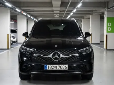 Mercedes-Benz GLC-Class 2023, 24000 км, за 46916.51 USD