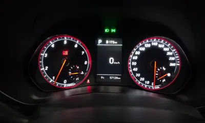 Hyundai Veloster 2019, 57128 км, за 7928.64 USD - фото 8