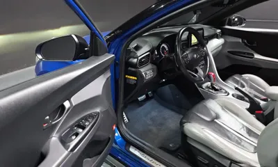 Hyundai Veloster 2019, 57128 км, за 7928.64 USD - фото 11