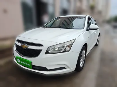 Chevrolet Cruze · 2015 год