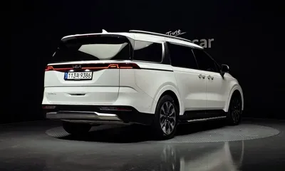 Kia Canival 2023, 54039 км, за 20425.72 USD