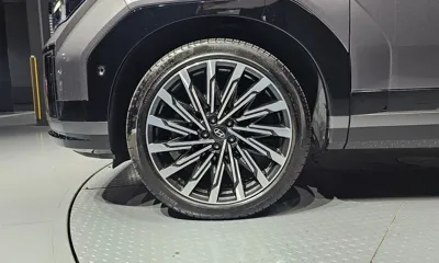 Hyundai Santafe 2024, 27303 км, за 26136.35 USD