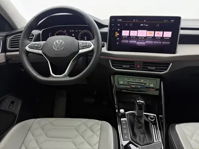 Volkswagen Tayron 2023, 25000 км, за 27115.06 USD - фото 10