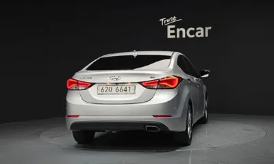 Hyundai Avante 2014, 45180 км, за 4782.25 USD - фото 4