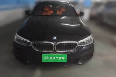 BMW 5 Series 2020, 120600 км, за 25089 USD