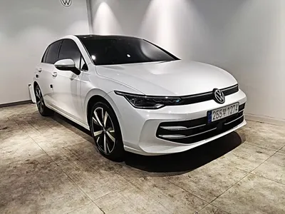 Volkswagen Golf · 2025 год