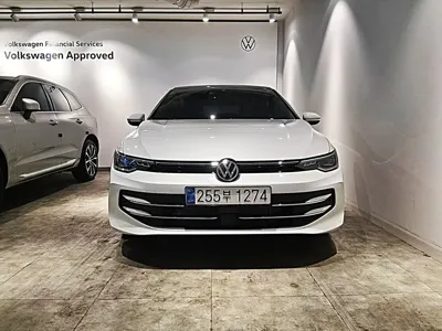 Volkswagen Golf 2025, 9141 км, за 23466.44 USD