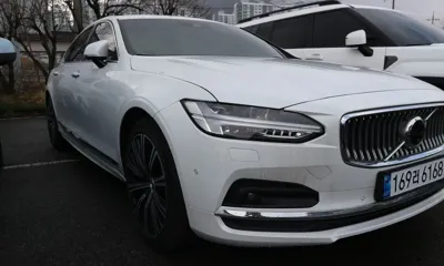 Volvo S90 2021, 126106 км, за 15081.58 USD - фото 2