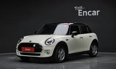 MINI Cooper · 2020 год