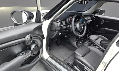 MINI Cooper 2020, 57169 км, за 10401.09 USD - фото 12