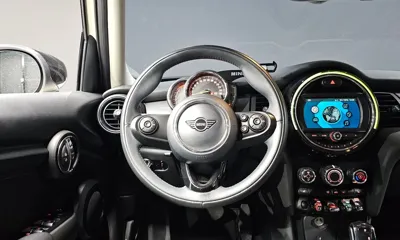 MINI Cooper 2020, 57169 км, за 10401.09 USD - фото 13