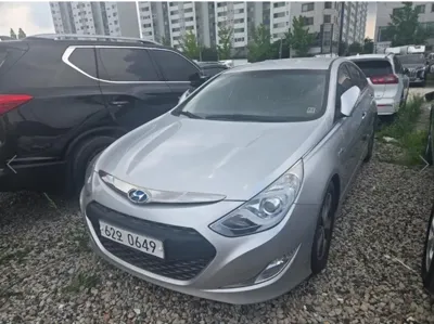 Hyundai Sonata · 2012 год
