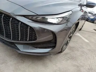 MG MG5 2024, 17000 км, за 8122.12 USD - фото 24