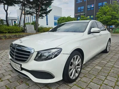 Mercedes-Benz E-Class 2019, 186784 км, за 11441.2 USD
