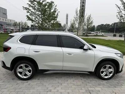 BMW X1 2023, 43000 км, за 33554.85 USD