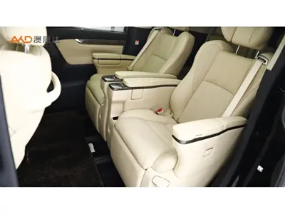 Toyota Alphard 2022, 29000 км, за 92699.79 USD - фото 7