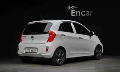 Kia Morning 2013, 109360 км, за 3218.6 USD