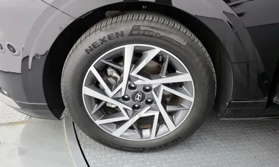 Hyundai Grandeur 2023, 39376 км, за 17406.72 USD