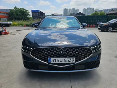Genesis G90 2023, 58425 км, за 42839.48 USD