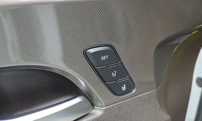 Hyundai Santafe 2019, 64907 км, за 14637.02 USD - фото 28