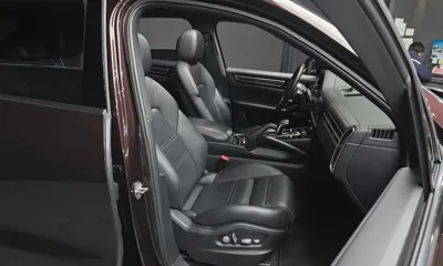 Porsche Cayenne 2021, 73646 км, за 38966.99 USD - фото 12