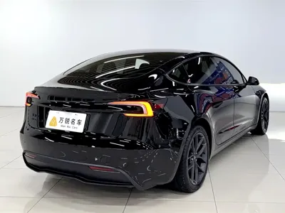 Tesla Model 3 2026, 16000 км, за 27714.15 USD