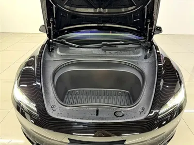Tesla Model 3 2026, 16000 км, за 27714.15 USD - фото 20