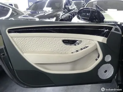 Bentley Continental 2019, 25000 км, за 110381.55 USD - фото 8