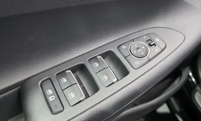 Hyundai Grandeur 2023, 75850 км, за 15635.19 USD - фото 27