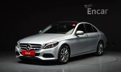 Mercedes-Benz C-Class · 2016 год