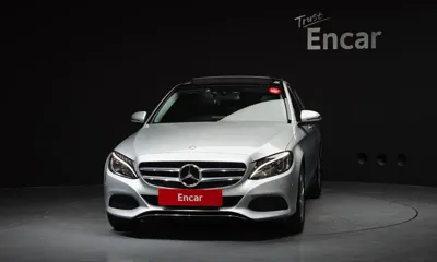 Mercedes-Benz C-Class 2016, 48638 км, за 10921.14 USD - фото 3