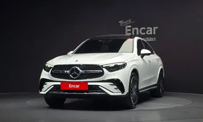 Mercedes-Benz GLC-Class 2024, 20953 км, за 51116.73 USD