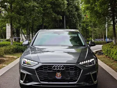 Audi A4L 2021, 76000 км, за 19658.24 USD