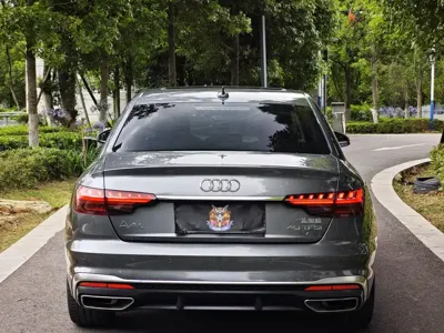 Audi A4L 2021, 76000 км, за 19658.24 USD