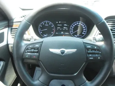 Hyundai Genesis 2016, 72000 км, за 10614.05 USD - фото 6