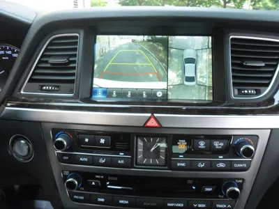 Hyundai Genesis 2016, 72000 км, за 10614.05 USD - фото 8