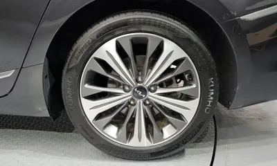 Kia K8 2022, 81012 км, за 17832.84 USD