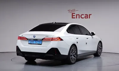 BMW i5 2025, 14816 км, за 46479.86 USD