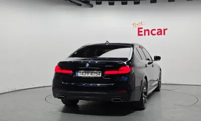 BMW 5-Series 2023, 27998 км, за 35348.53 USD