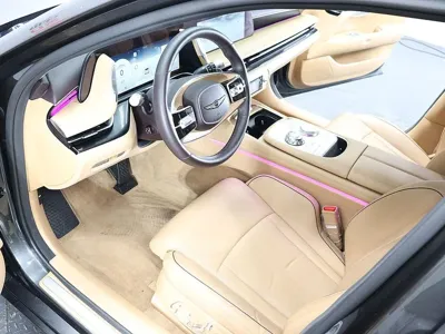 Genesis G90 2023, 51700 км, за 38663.52 USD - фото 16