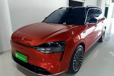 Hima AITO M9 · 2024 год