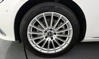 Mercedes-Benz E-Class 2021, 105576 км, за 20505.3 USD