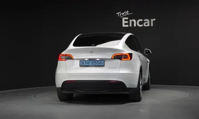 Tesla Model Y 2022, 48763 км, за 28770.35 USD