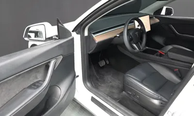 Tesla Model Y 2022, 48763 км, за 28770.35 USD - фото 12