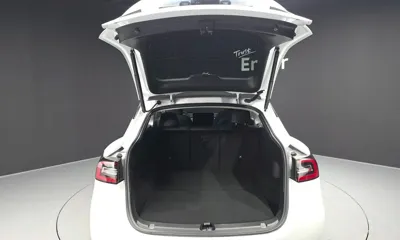 Tesla Model Y 2022, 48763 км, за 28770.35 USD - фото 20