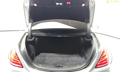 Mercedes-Benz S-Class 2014, 144613 км, за 13071.46 USD - фото 20