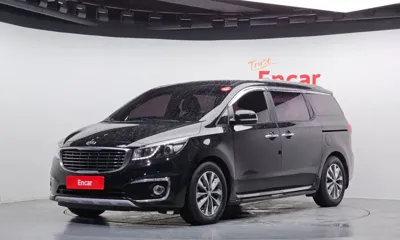 Kia Canival · 2016 год