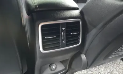 Kia Sportage 2019, 129996 км, за 9124.33 USD - фото 28