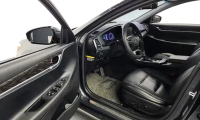 Hyundai Grandeur 2018, 179112 км, за 7532.21 USD - фото 10