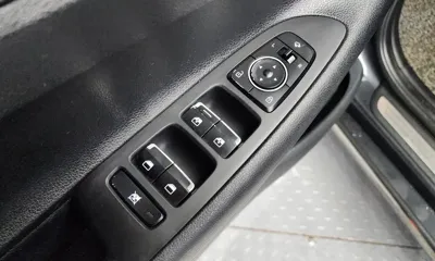 Hyundai Grandeur 2018, 179112 км, за 7532.21 USD - фото 18